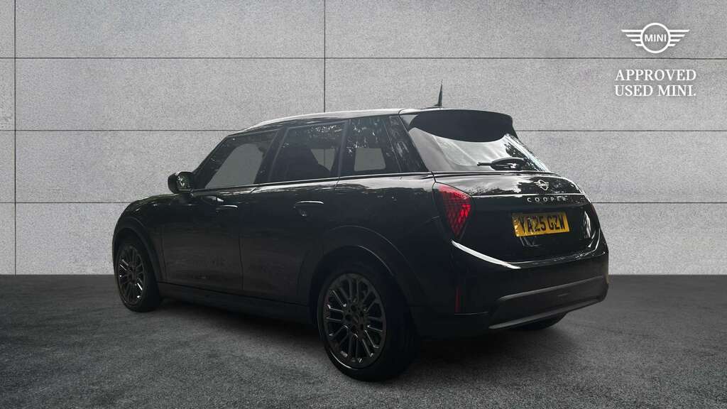 Mini Hatch 2.0 S Classic 2025 Black #3