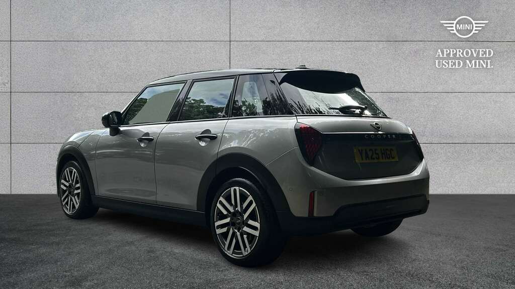 Mini Hatch 2.0 S Classic 2025 YA25HGC Silver #2