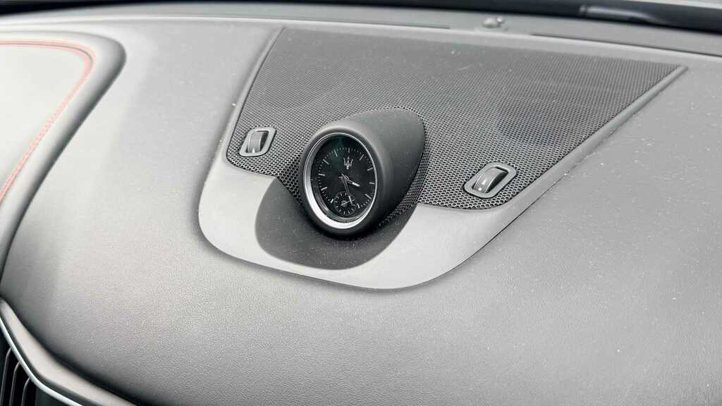 Maserati Levante V6d Gransport Black #14