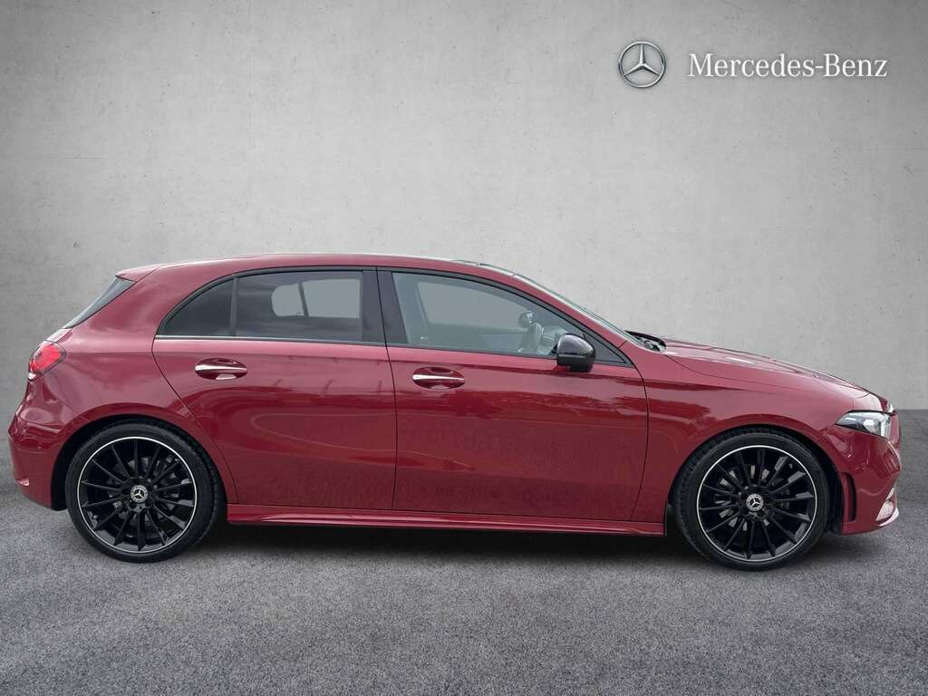 Mercedes-Benz A Class A200 Amg Line Premium Plus Night Edition ET72VLG Red #3