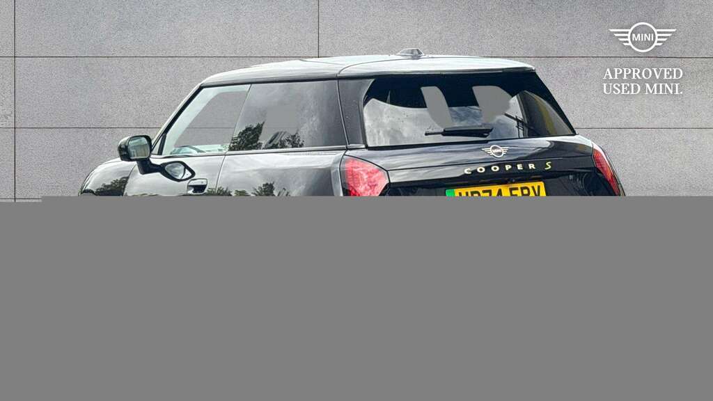 Mini Hatch 160Kw Se Exclusive 54Kwh 2024 WP74FRV Black #2