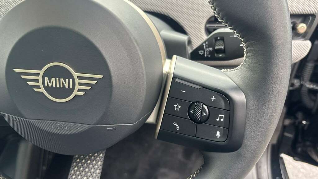Mini Hatch 160Kw Se Sport 54Kwh Grey #20