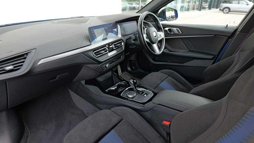 BMW 1 Series M135i Xdrive Step 2023 YY23DAA Blue #4
