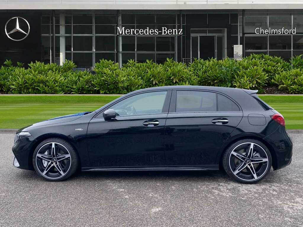 Mercedes-Benz A Class A200d Amg Line Premium Plus Black #4