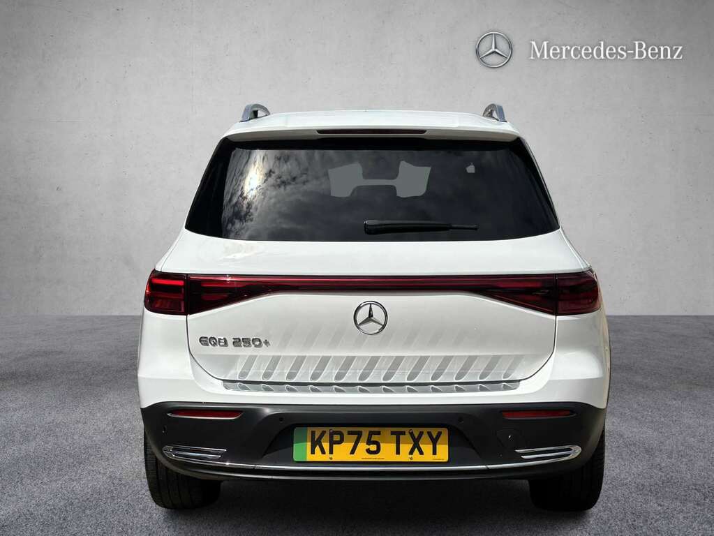 Mercedes-Benz EQB 250 140Kw Sport Executive 70.5Kwh 2025 KP75TXY White #4