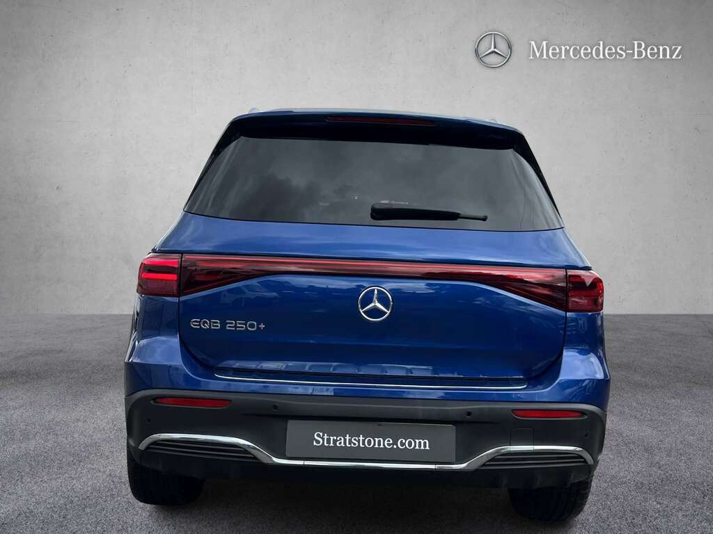 Mercedes-Benz EQB 250 140Kw Amg Line Premium 70.5Kwh 2025 KJ25YOW Blue #5