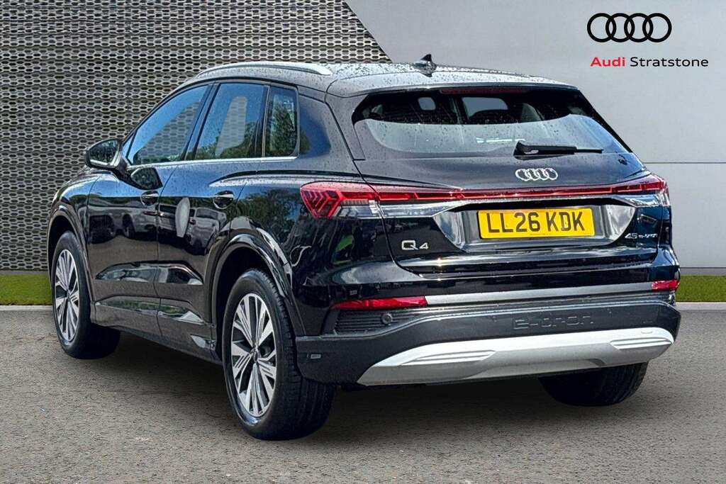Audi Q4 E Tron 210Kw 45 82Kwh Sport Leather 2026 Black #3
