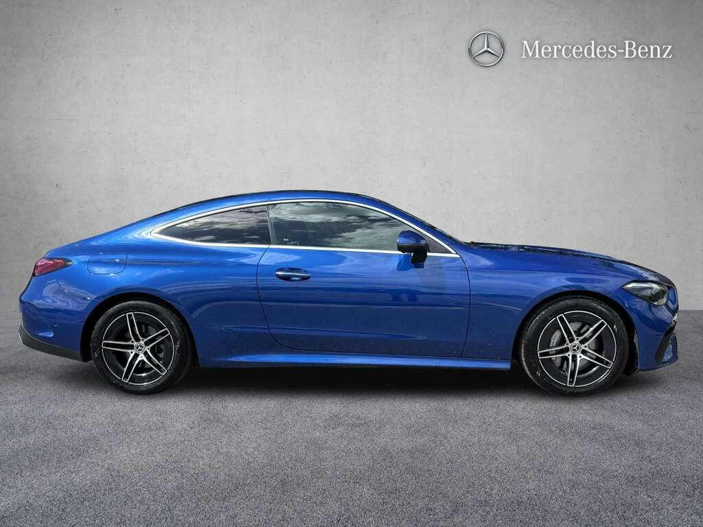 Mercedes-Benz CLE Class 200 Amg Line 9G-tronic 2024 Blue #4