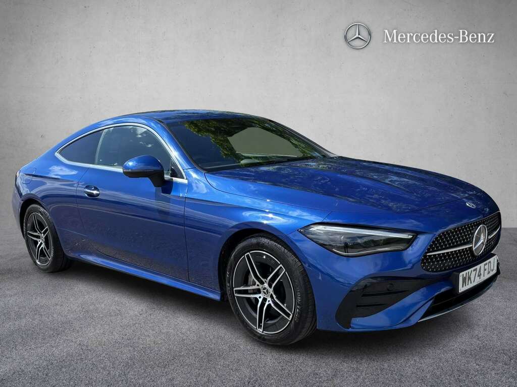 Mercedes-Benz CLE Class 200 Amg Line 9G-tronic 2024 Blue