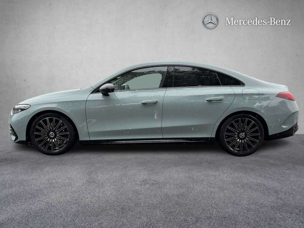 Mercedes-Benz CLA Class 220 4Matic Amg Line Premium Plus 2026 KO75FVA Green #2