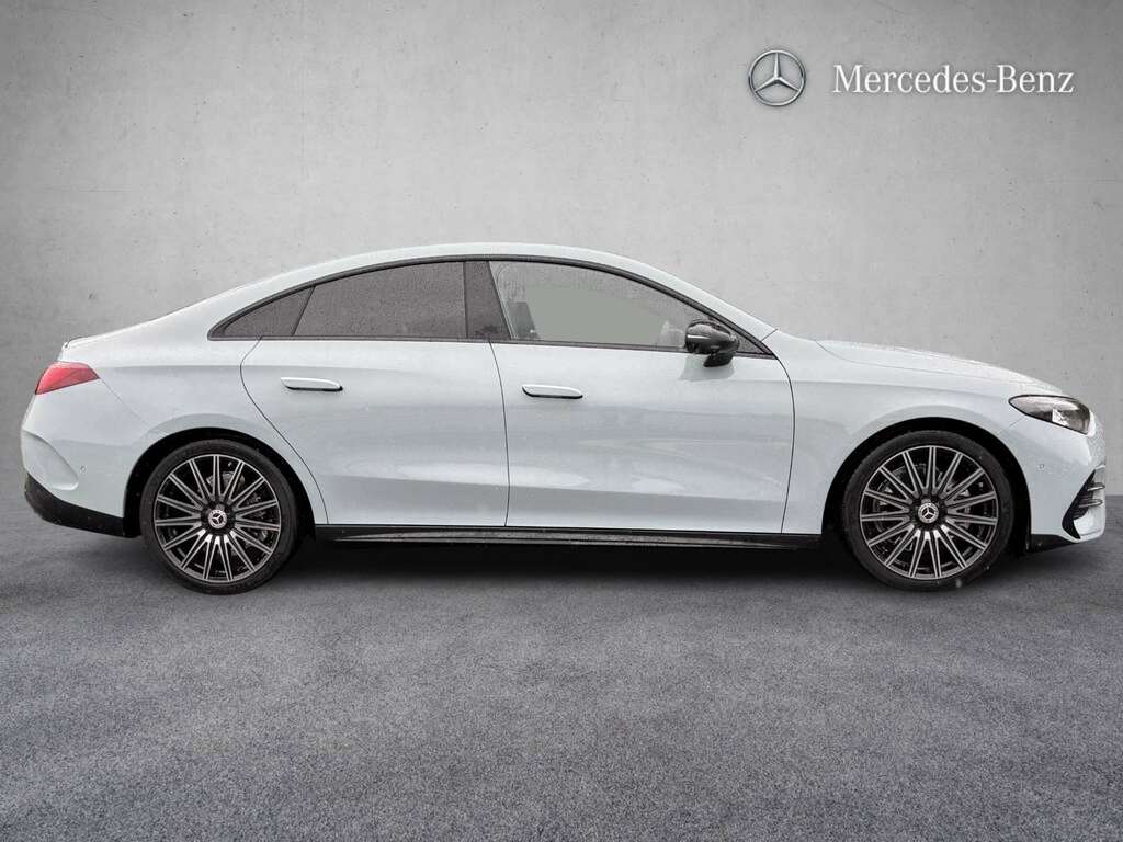 Mercedes-Benz CLA Class 220 4Matic Amg Line Premium Plus 2026 KO75FVA Green #3