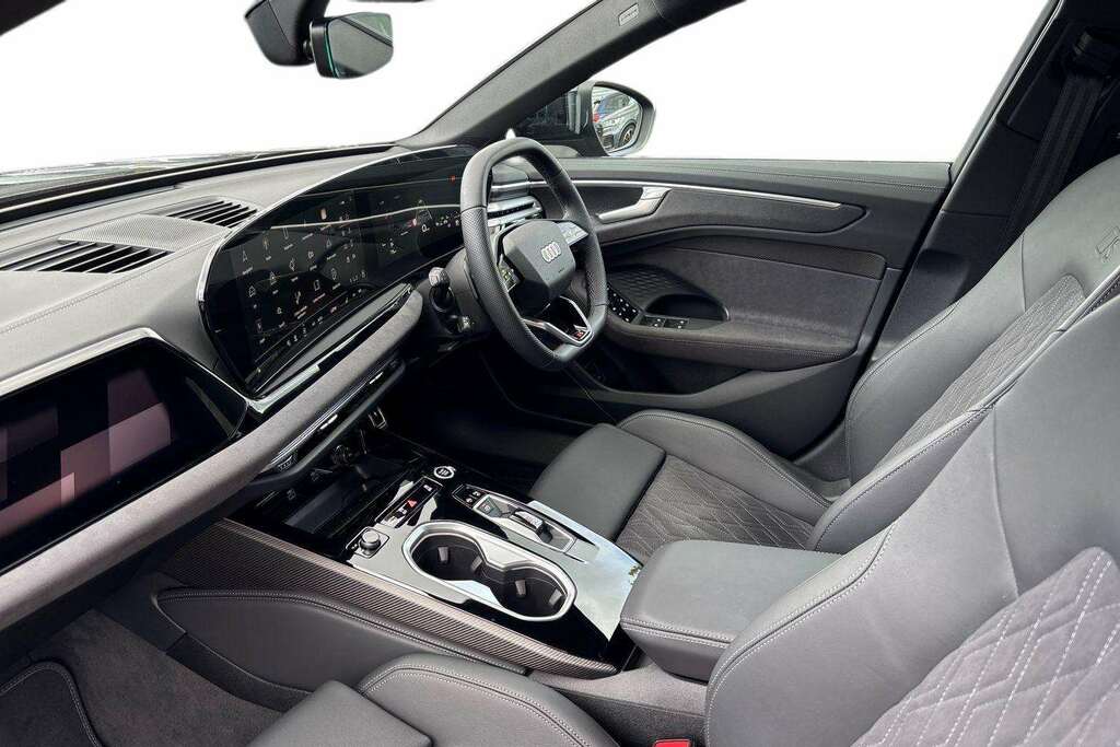 Audi A6 2.0 Tfsi 204 Edition 1 S Tronic 2026 Black #2
