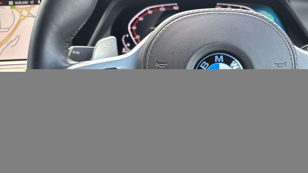 BMW X5 Xdrive45e M Sport White #10