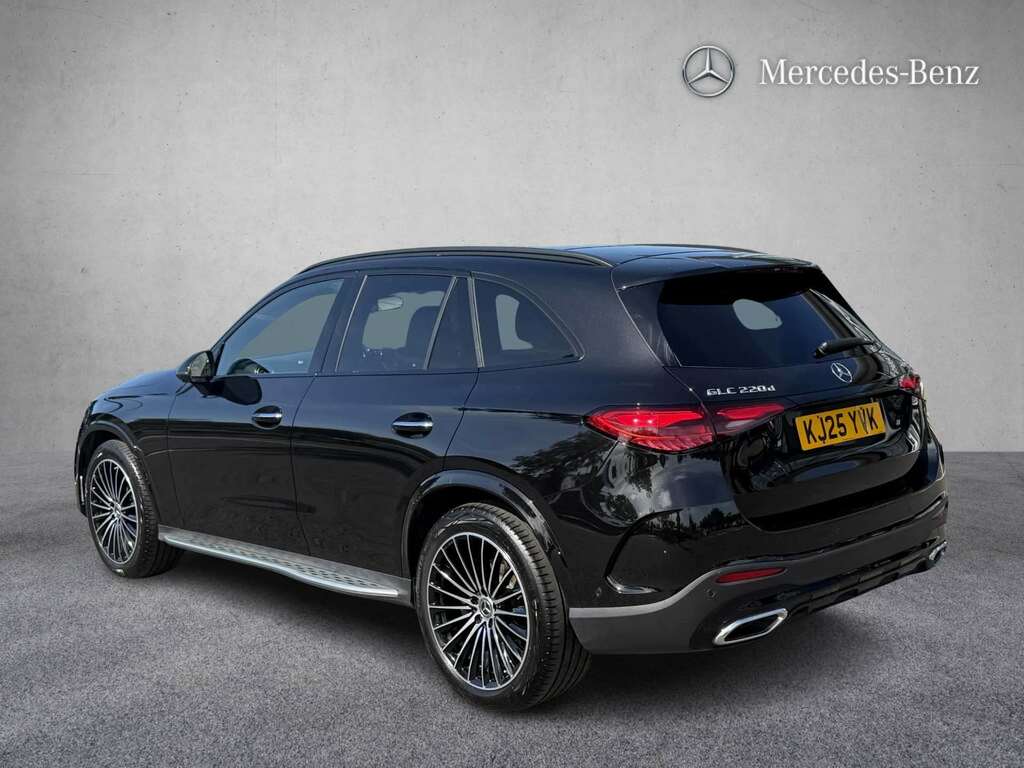 Mercedes-Benz GLC Class 220D 4Matic Amg Line Premium 9G-tronic 2025 KJ25YVK Black #5