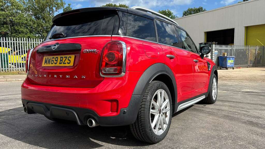 Mini Countryman 1.5 Cooper Classic Red #18