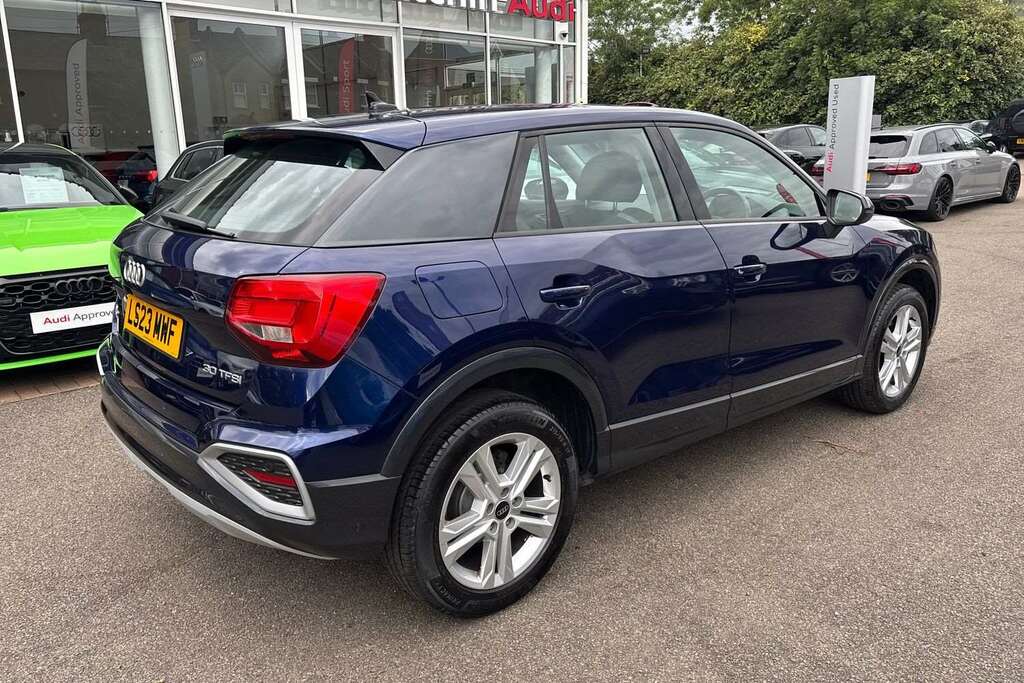 Audi Q2 1.5 Tfsi Cod 35 Sport Suv S Tronic S Red #24