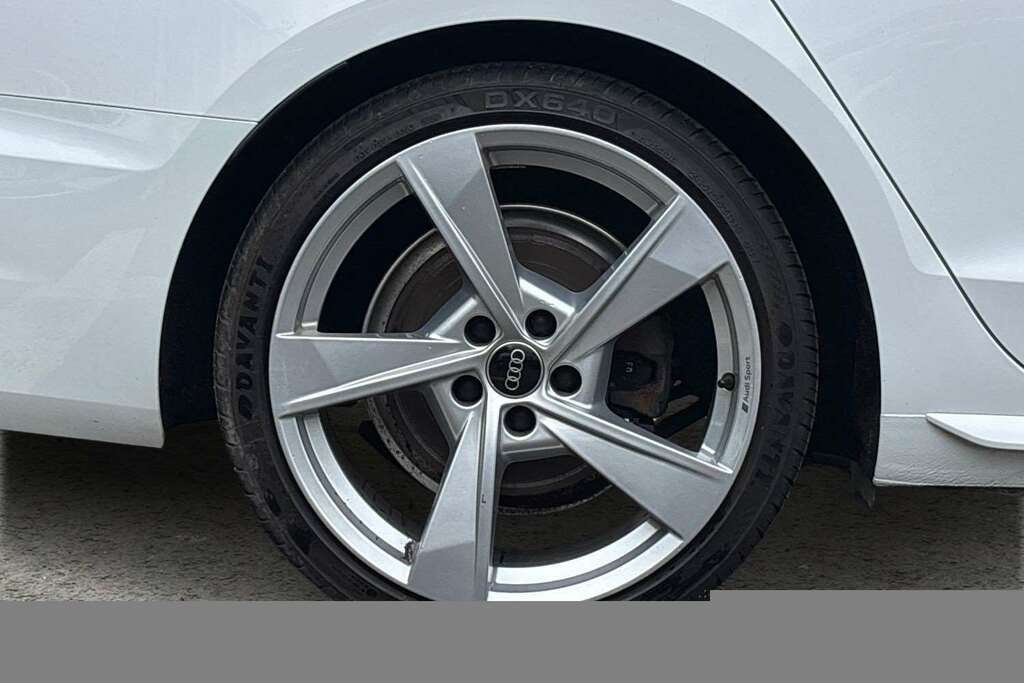 Audi A4 40 Tfsi 204 S Line S Tronic 2022 White #5