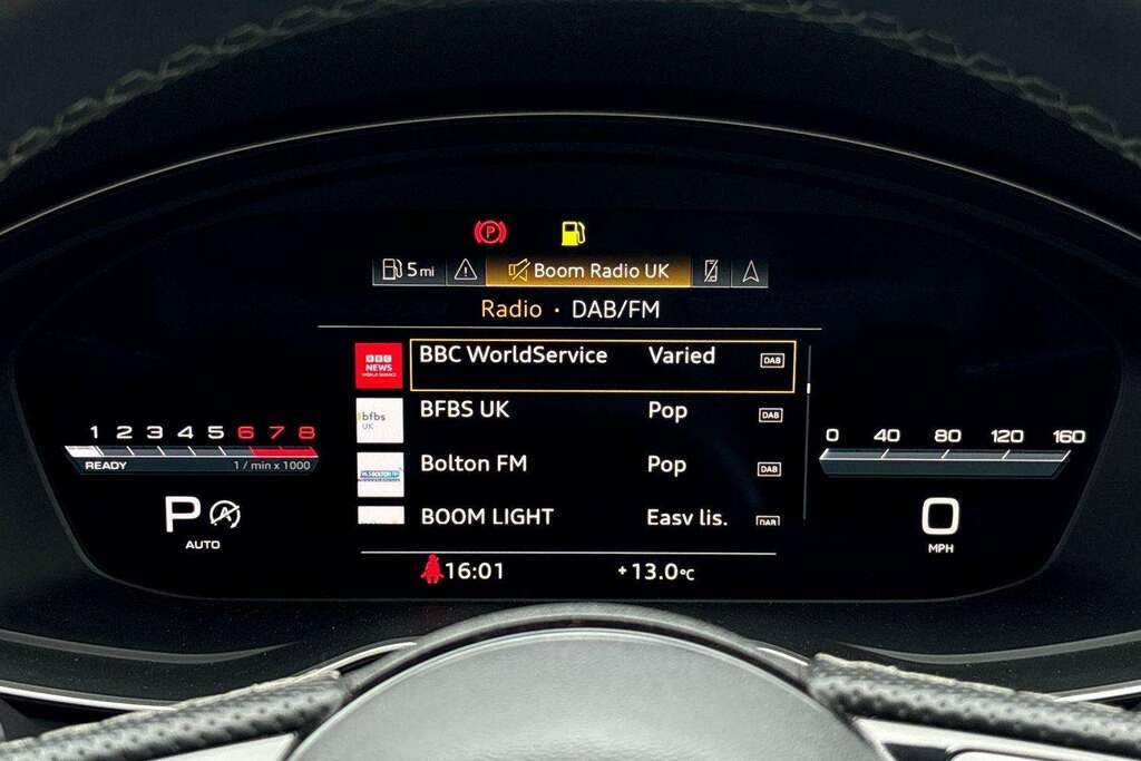 Audi A4 2.0 Tfsi 35 Black Edition Saloon S Tronic 150Ps Grey #11