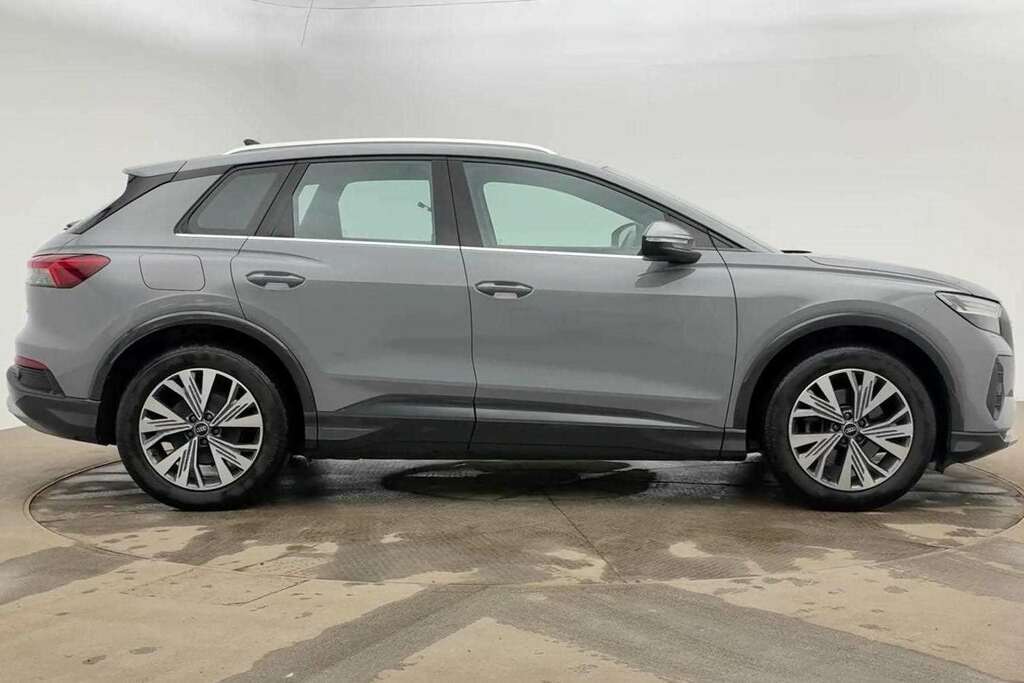 Audi Q4 E Tron 125Kw 35 55Kwh Sport 2023 Grey #2