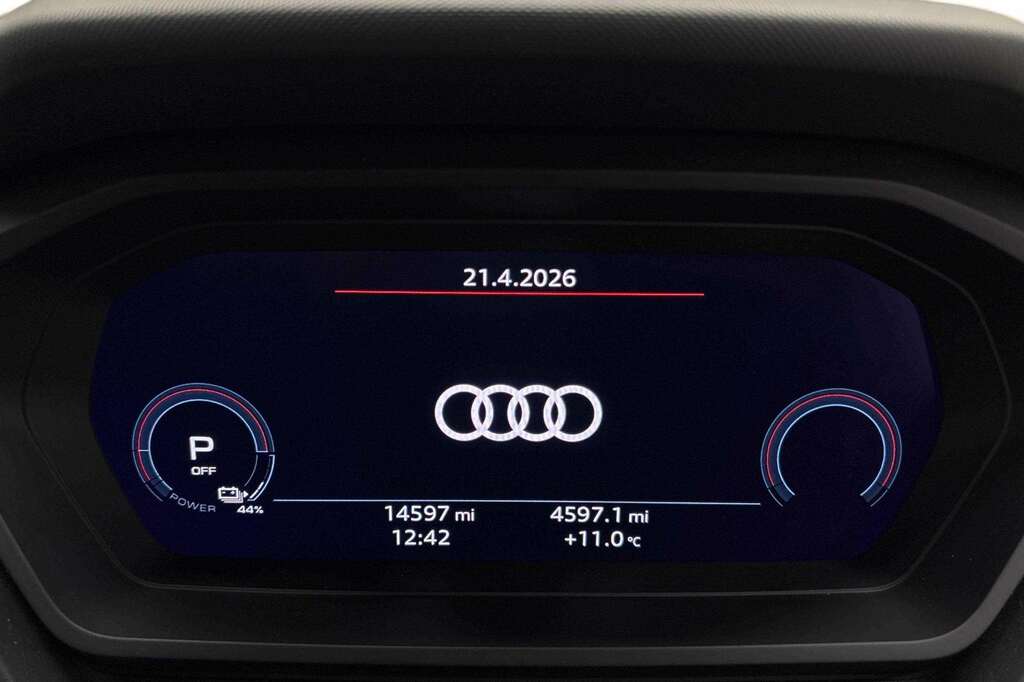Audi Q4 E Tron 125Kw 35 55Kwh Sport 2023 Grey #5