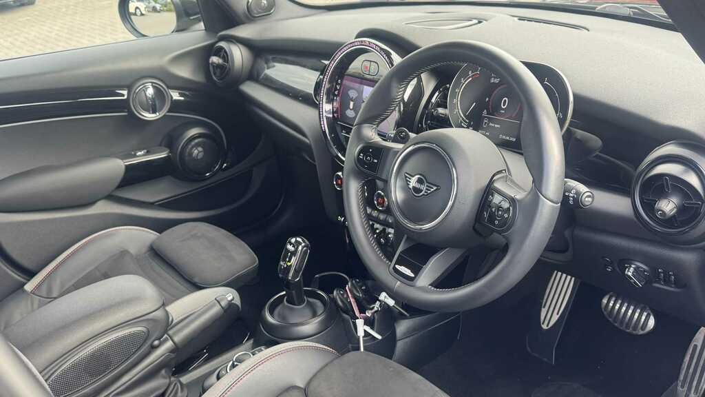 Mini Hatch Cooper Exclusive Black #3