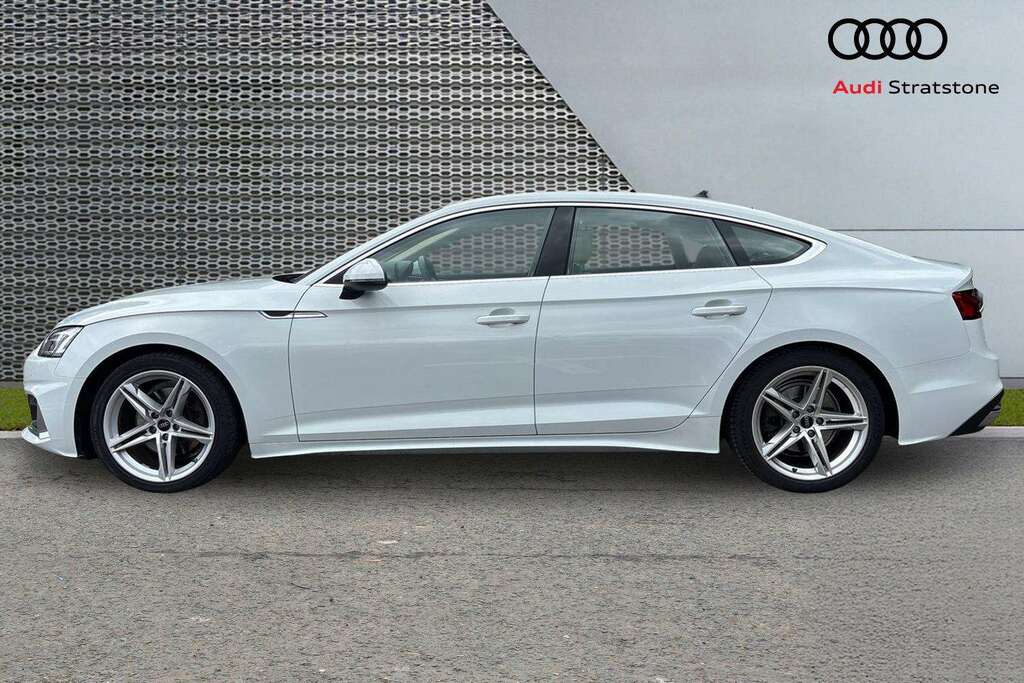 Audi A5 35 Tfsi Sport S Tronic 2024 White #6