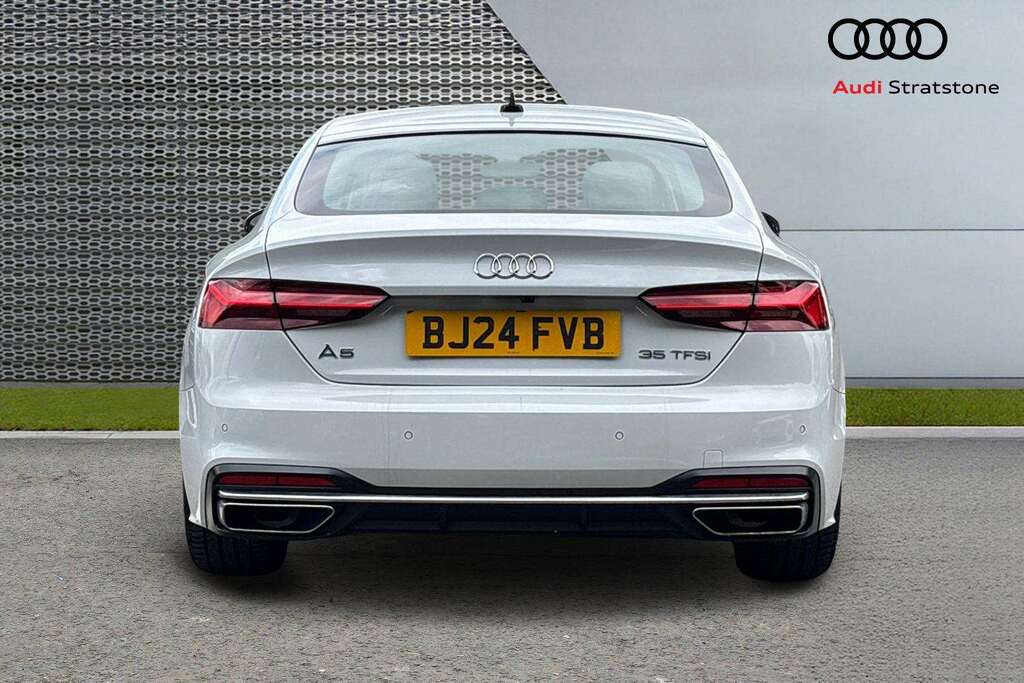 Audi A5 35 Tfsi Sport S Tronic 2024 White #5