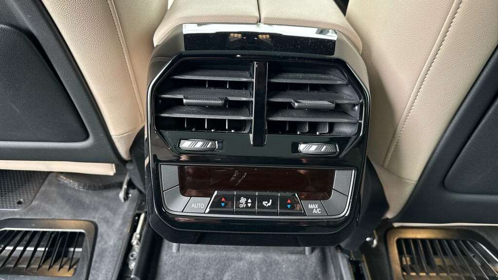 BMW iX Ix Xdrive40 M Sport Blue #30