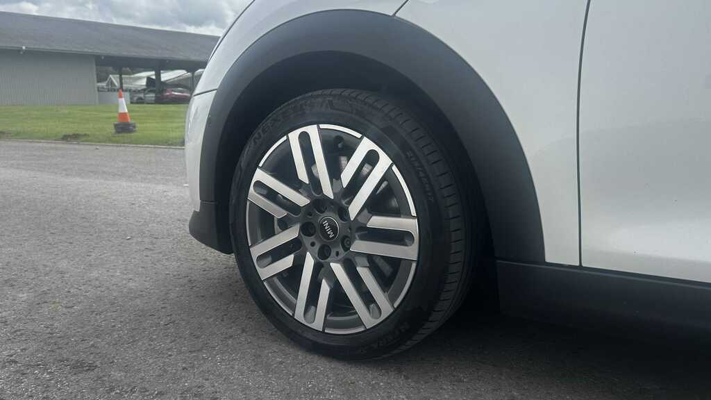 Mini Hatch 1.5C Sport Steptronic Euro 6 White #10
