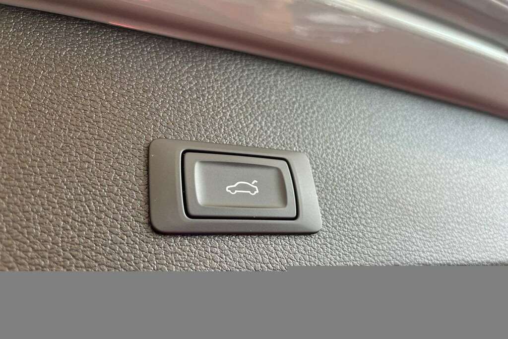 Audi Q2 1.0 Tfsi 30 Sport Euro 6 Ss Black #35