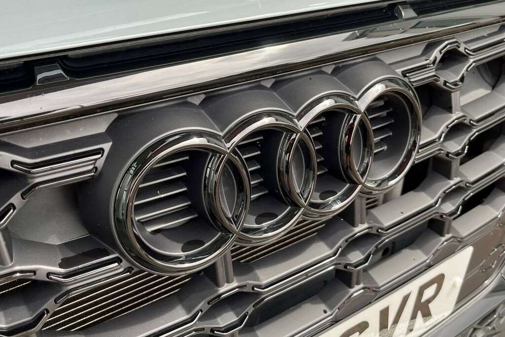 Audi Q2 1.0 Tfsi 30 Sport Euro 6 Ss Black #12