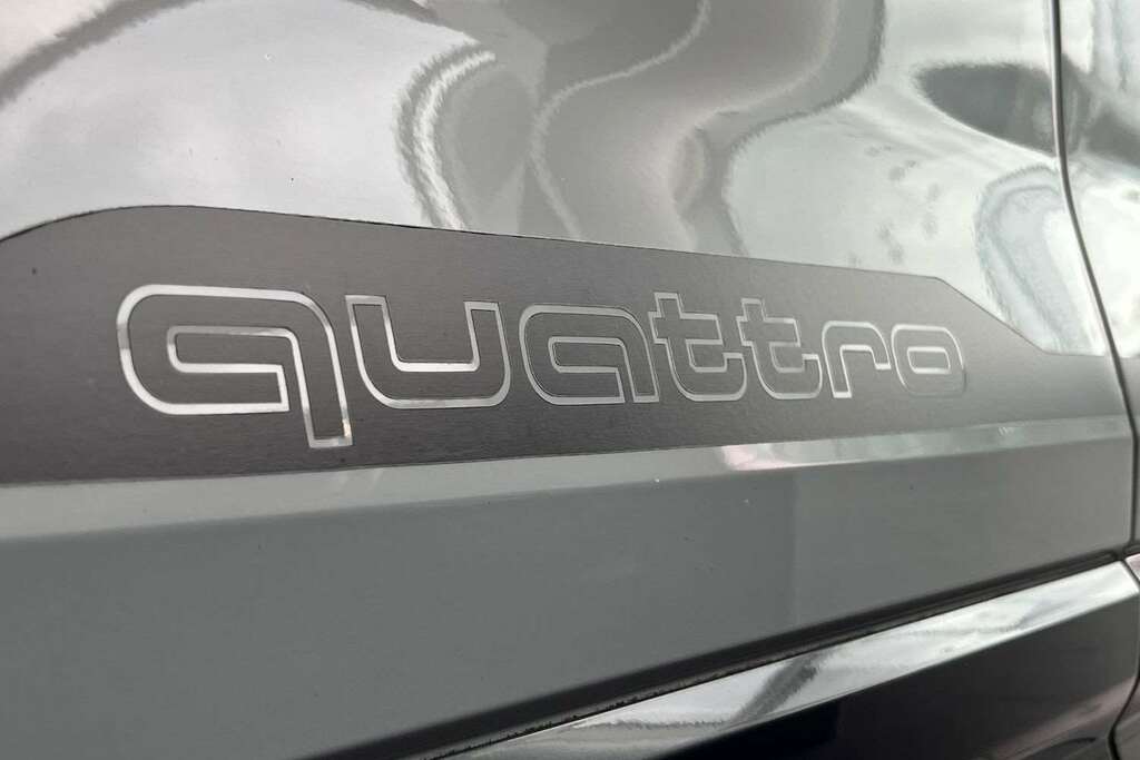 Audi Q2 1.0 Tfsi 30 Sport Euro 6 Ss Black #36