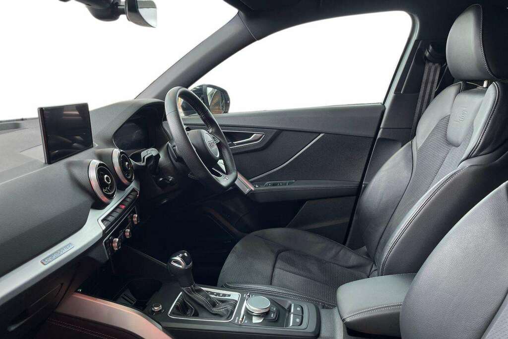 Audi Q2 1.0 Tfsi 30 Sport Euro 6 Ss Black #21