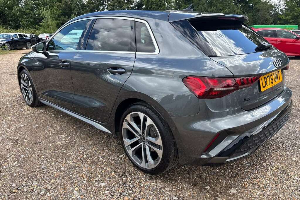 Audi A3 Sport Tfsi 116 Ps S Tronic Black #30
