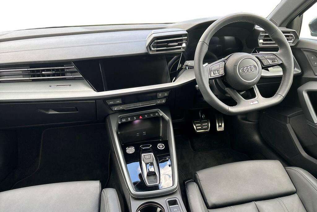 Audi A3 Sport Tfsi 116 Ps S Tronic Black #14