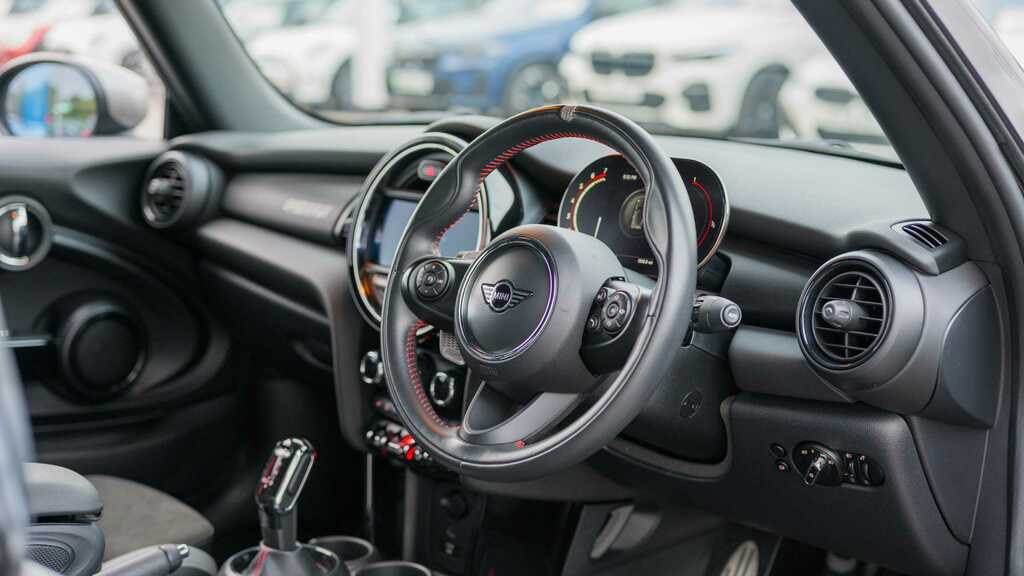 Mini Hatch John Cooper Works Blue #28