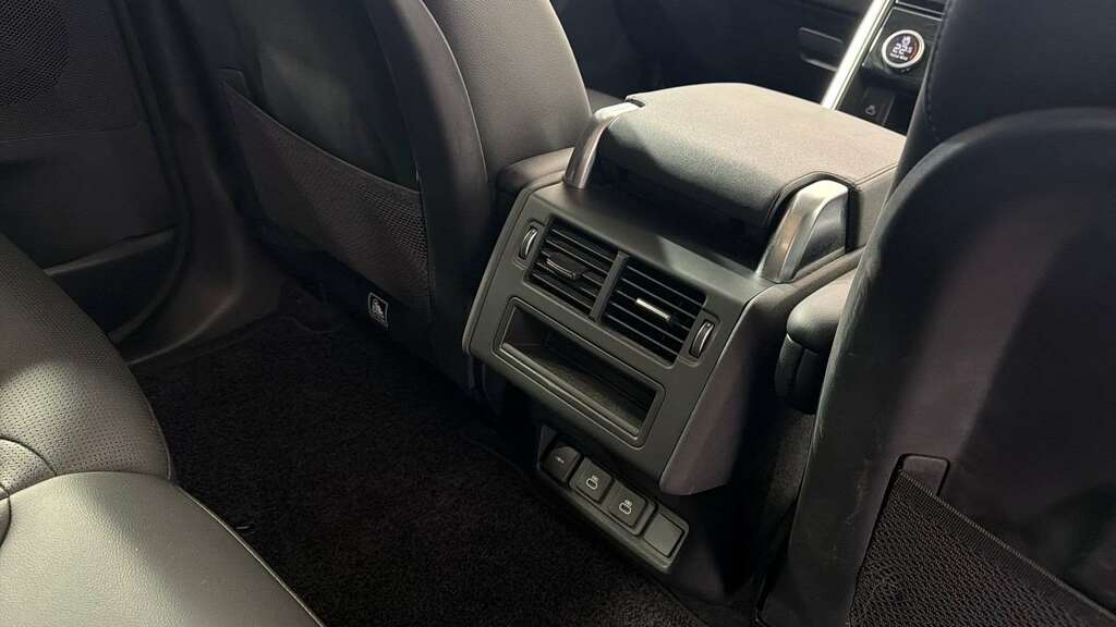 Land Rover Discovery D300 R-dynamic Se Brown #18