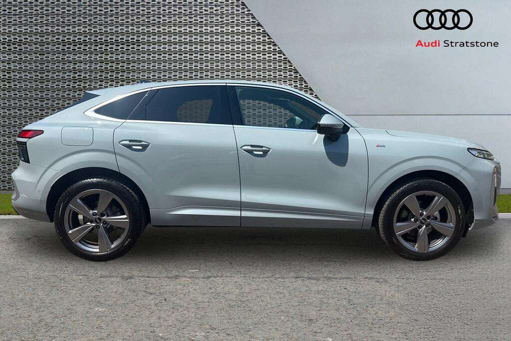 Audi Q3 1.5 Tfsi S Line S Tronic 2026  #3