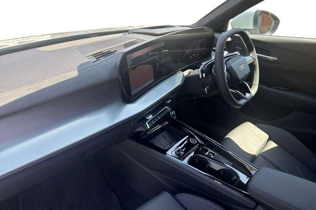 Audi Q3 1.5 Tfsi S Line S Tronic 2026  #2