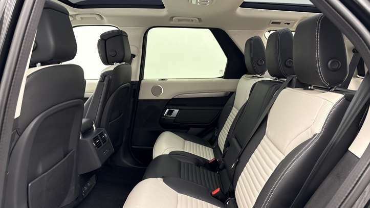 Land Rover Discovery 3.0 D350 Dynamic Hse 2024 #4