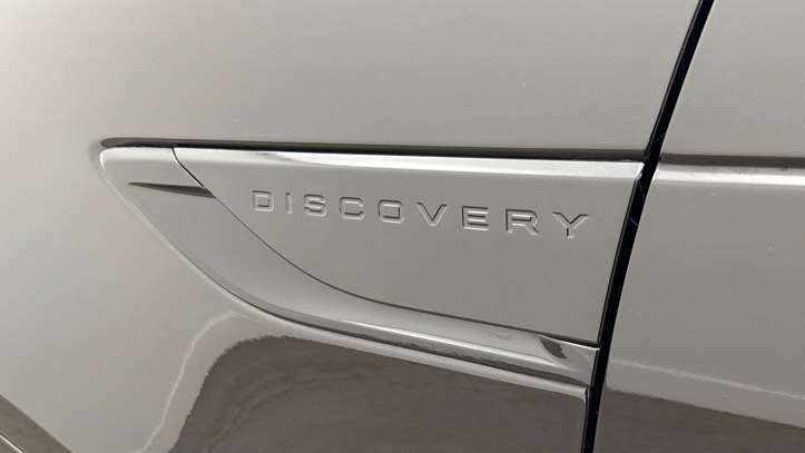 Land Rover Discovery 3.0 D300 S Blue #19