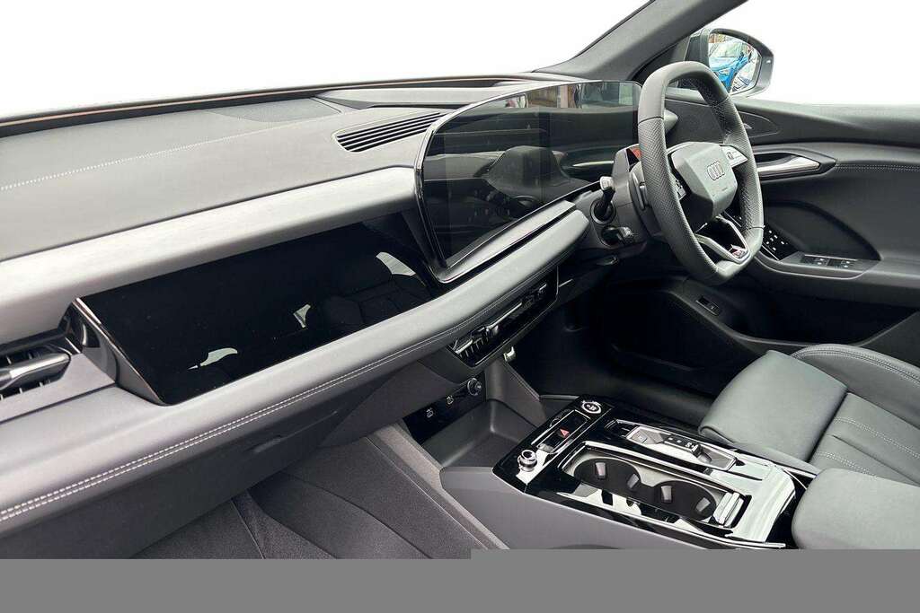Audi Q6 E-Tron 185Kw 83Kwh S Line Tech 2026 Black