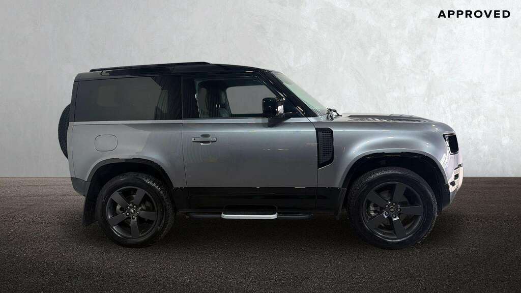 Land Rover Defender 90 3.0 D250 X-dynamic Hse 90 2024  #4
