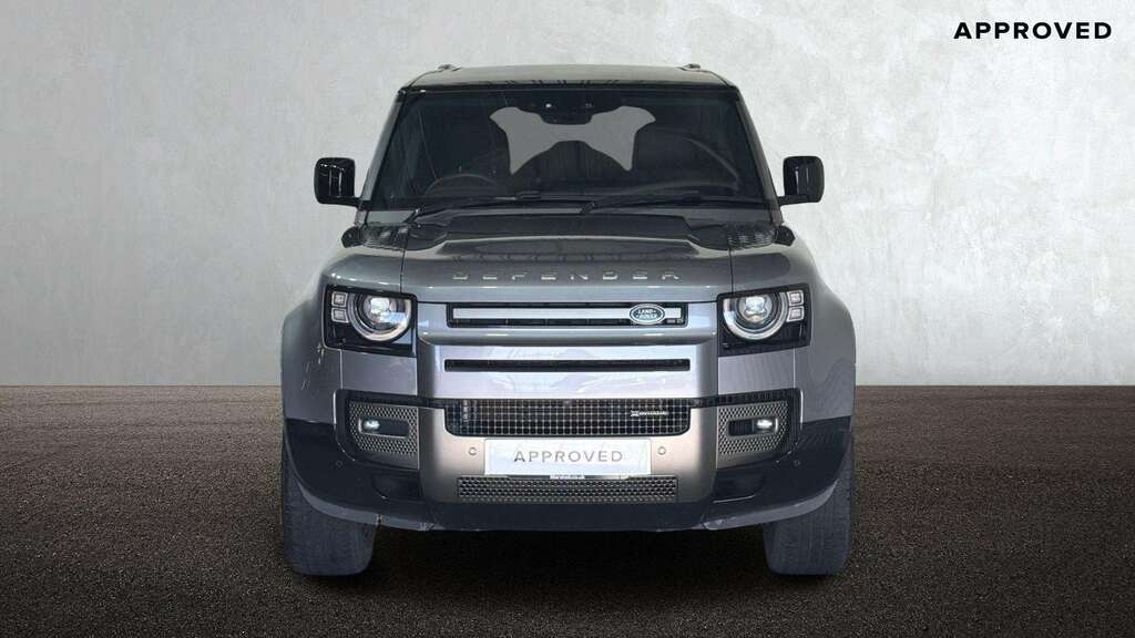 Land Rover Defender 110 Se Black #7