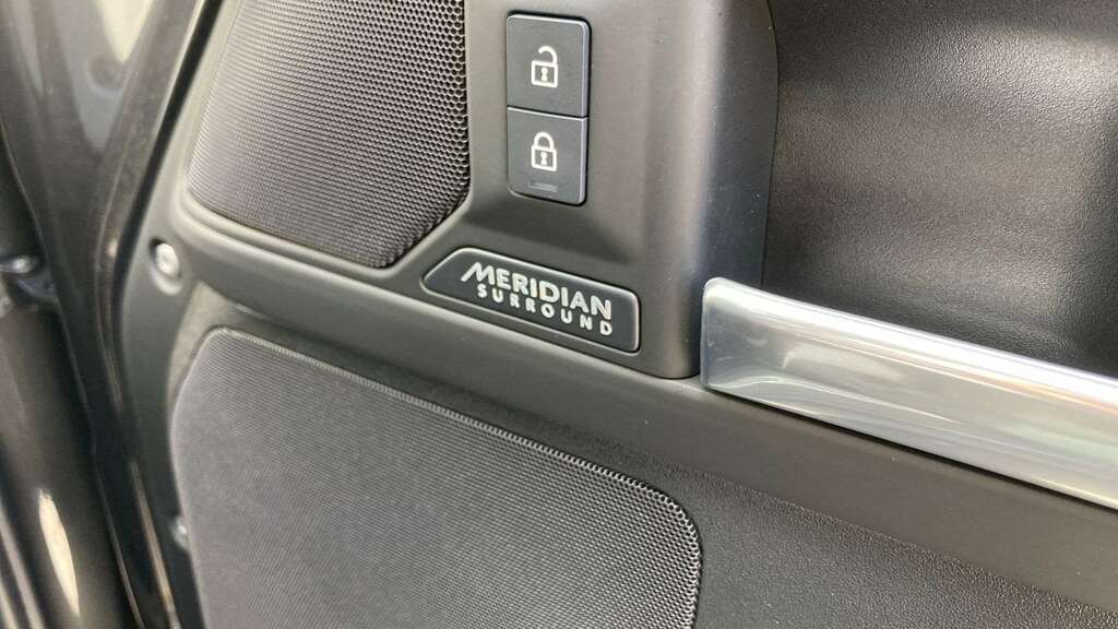 Land Rover Defender 110 3.0 D250 S 110 Black #23