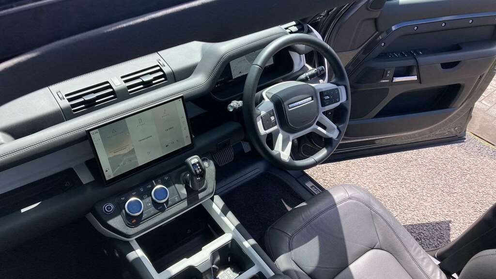 Land Rover Defender 110 3.0 D250 S 110 Black #27