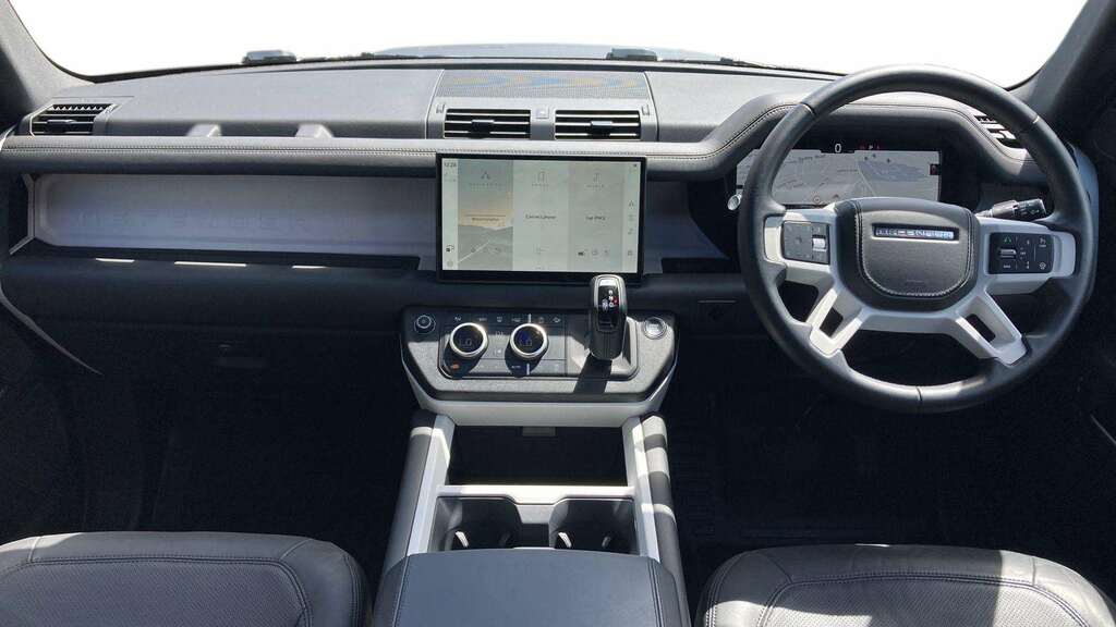 Land Rover Defender 110 3.0 D250 S 110 Black #9