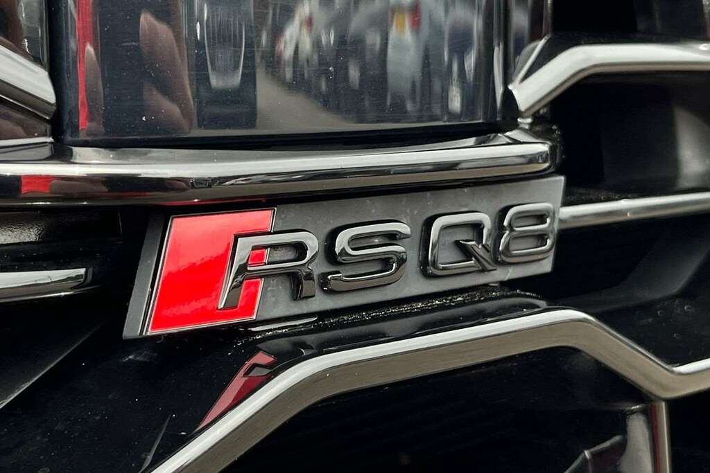Audi RSQ8 Petrol #35