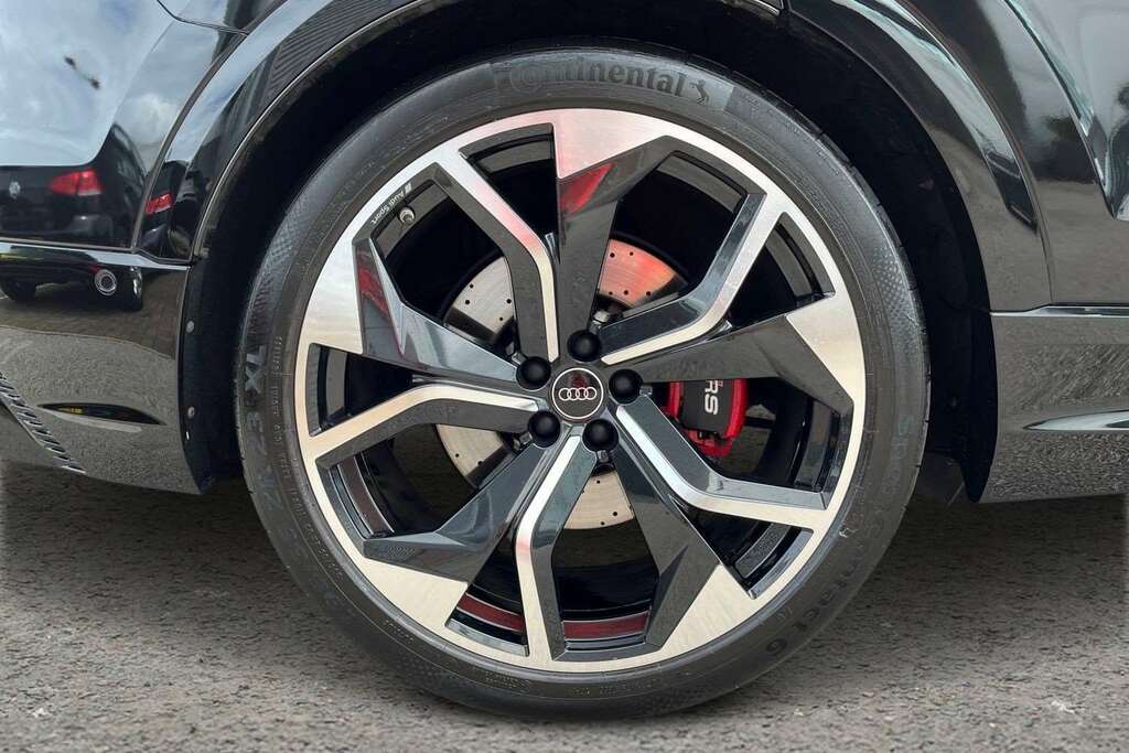 Audi RSQ8 Petrol #9