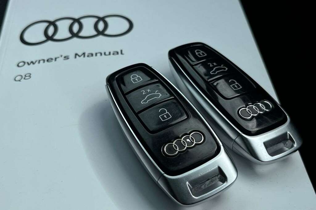 Audi RSQ8 Petrol #25